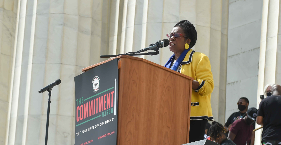 Congresswoman Lee Wants to Force You to Lock Up Your Guns!